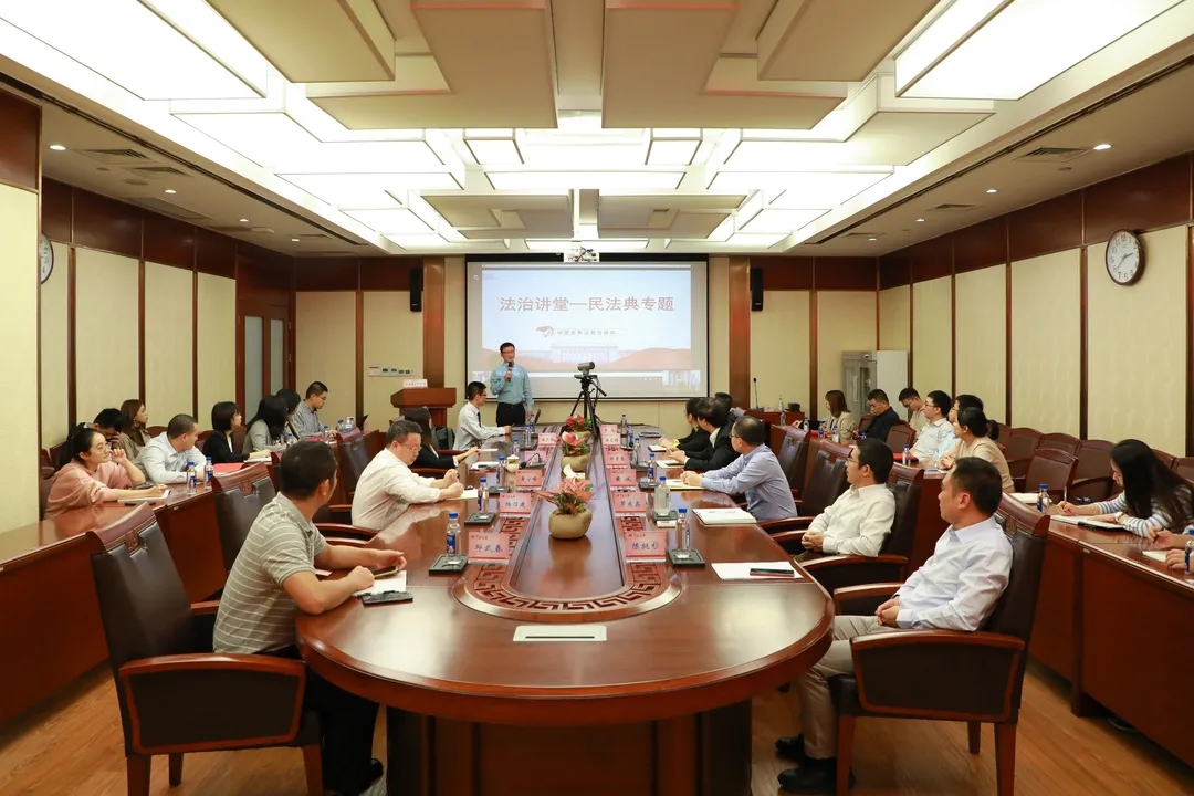 1609404990140739.jpg 640.webp (5).jpg