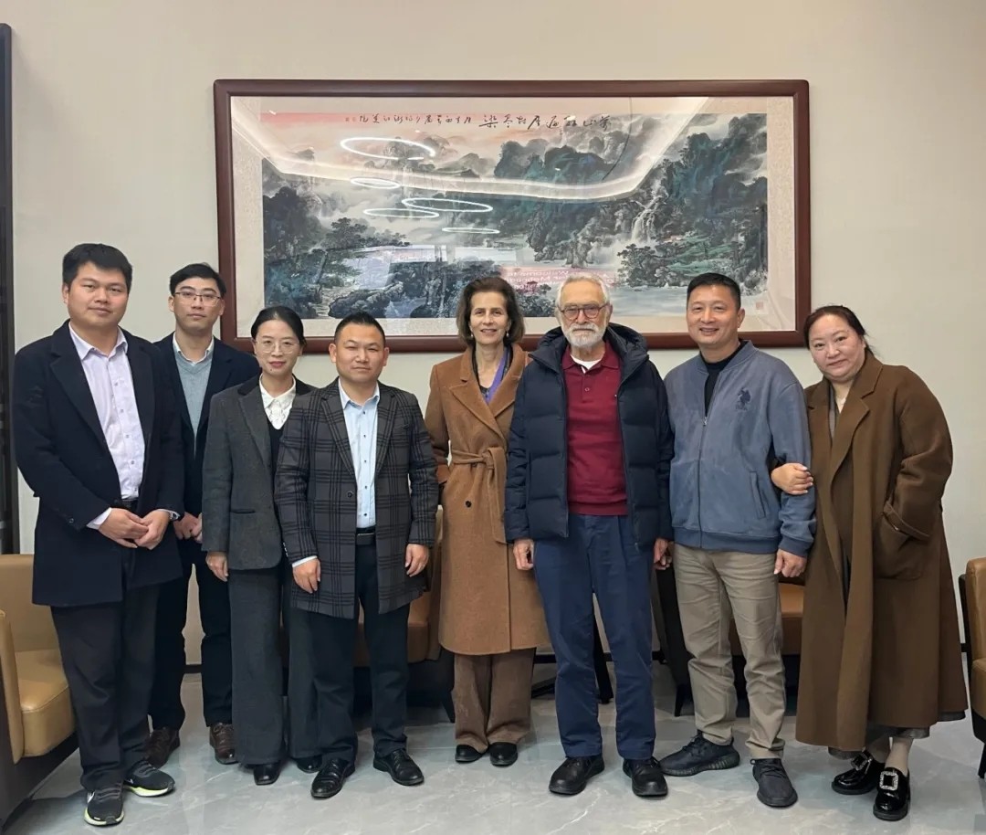 1737338090521286.jpg 1737338090521286.jpg